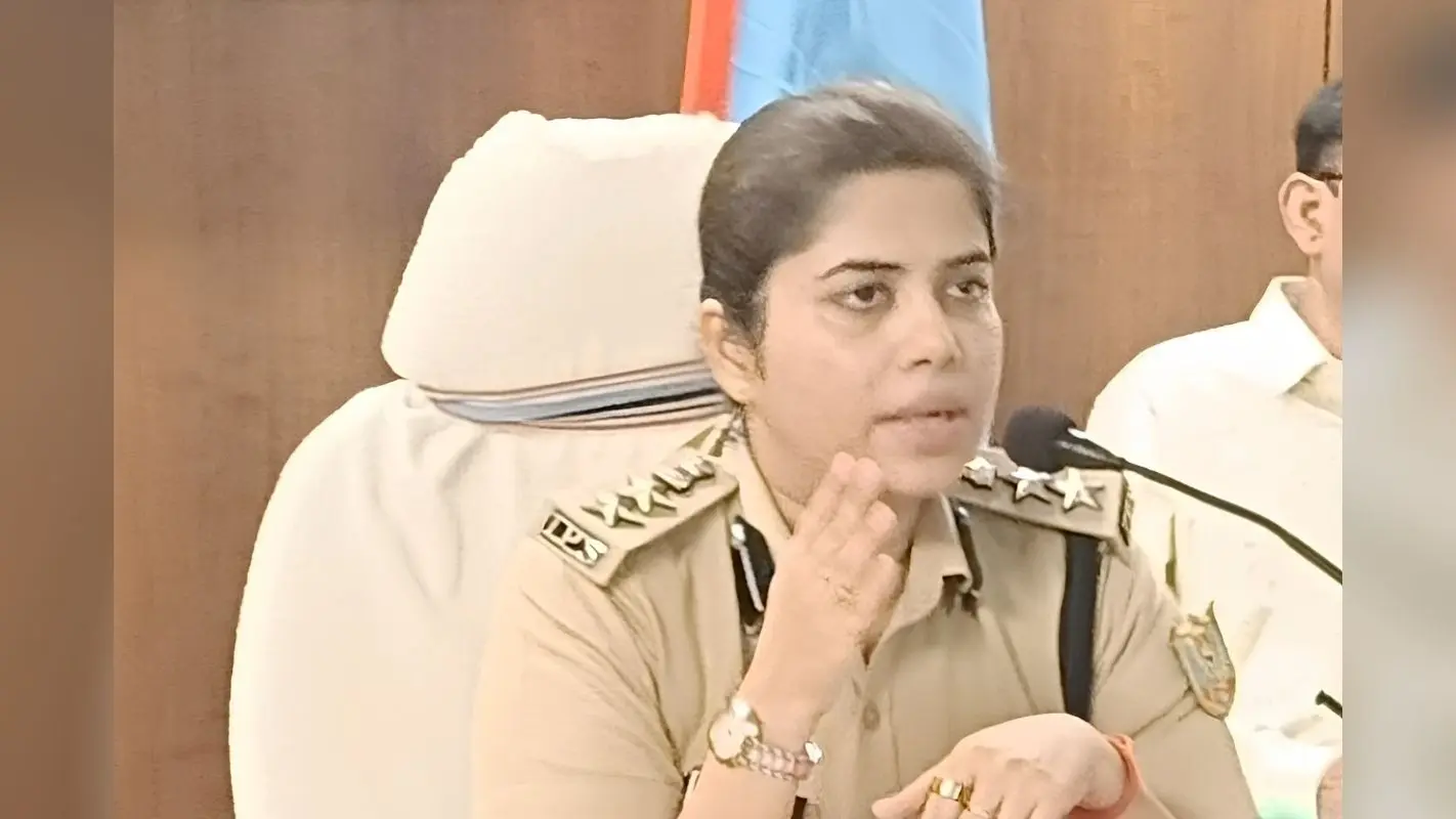 सरायकेला-खरसावां पुलिस विभाग में फेरबदल, 30 एसआई-एएसआई का तबादला